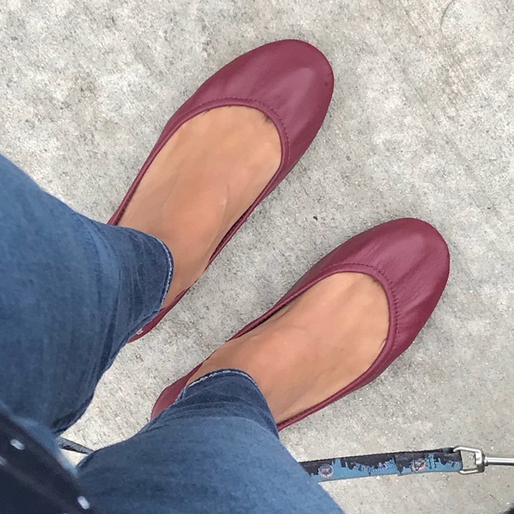 Meet your Posher, Melissa - Picture 3 of 8